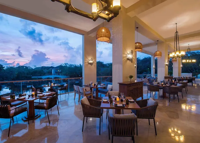 Fairmont Mayakoba Resort 5*
